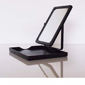 BNIP Mary Kay face case mirror and bag